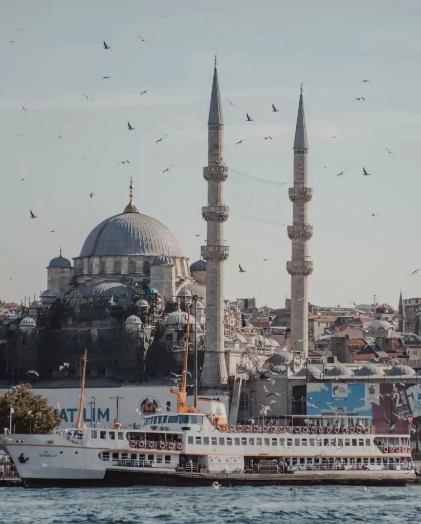 best time to visit istanbul reddit